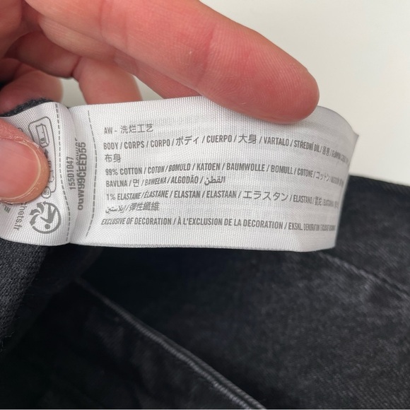 Abercrombie & Fitch 90’s Relaxed Jean high rise split Hem black 29 straight leg - Picture 11 of 16